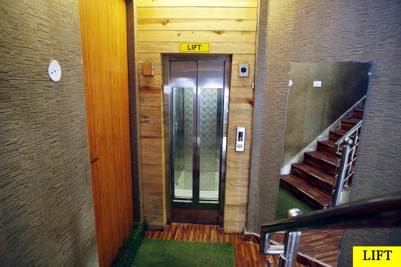 Hotel L'Avenir Rohtak Exterior photo
